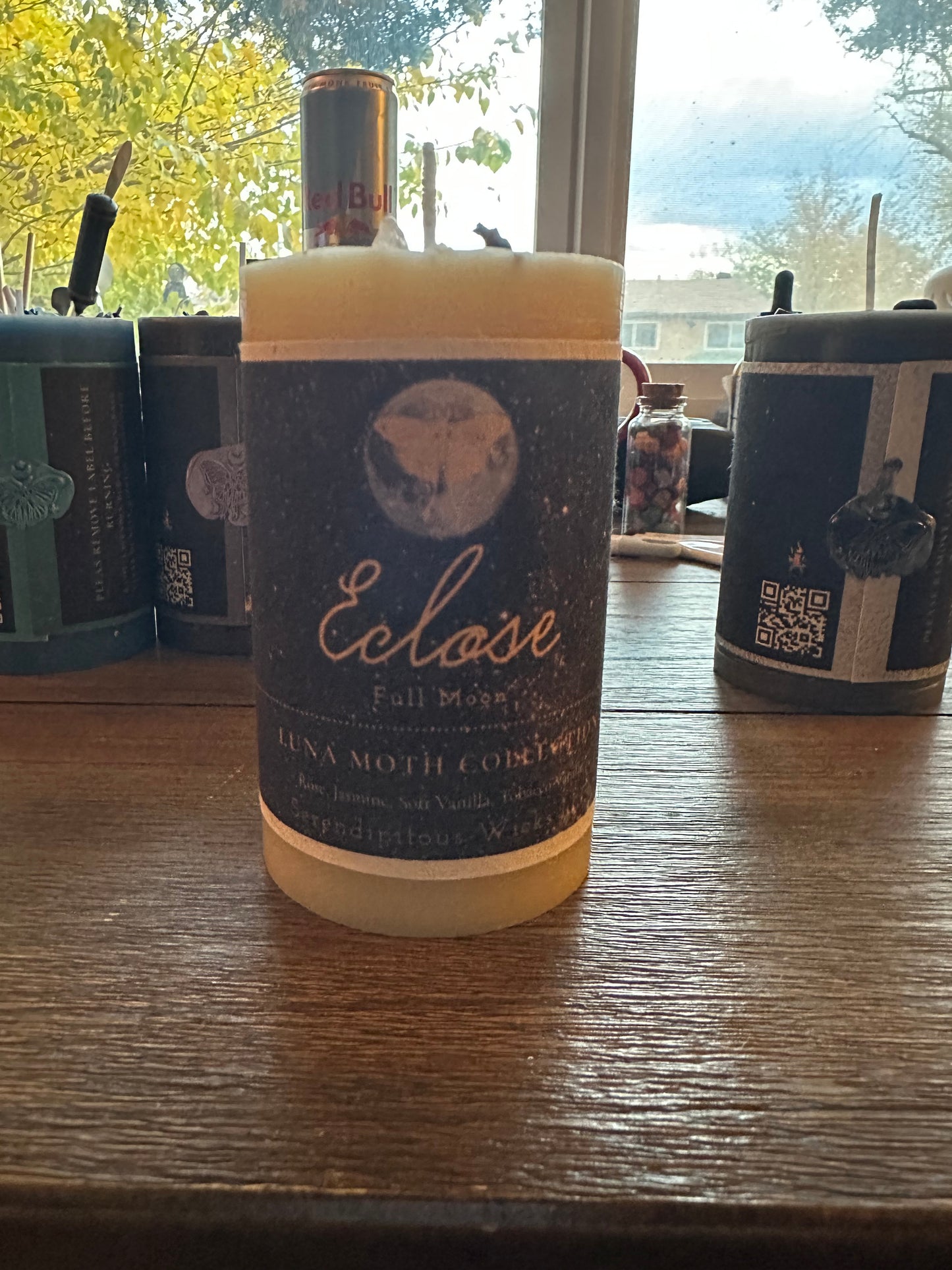 🌕 ECLOSE — Full Moon III (illumination, receiving) | Luna Moth Collection